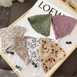 Schutzmasken aus Maulbeerseide